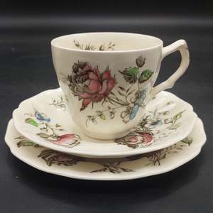China Brands I J: Johnson Brothers - Day in June - Trio