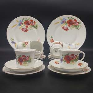 Moritz Zdekauer - Poppies and Daisy - Tea Set