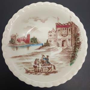 J & G Meakin - Elizabethan Era - Fruit/Dessert Bowl
