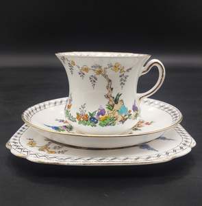 China Brands T: Tuscan - Hand-painted Flowers - Trio
