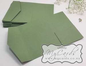 Products: Olive Green Matt Pocketfold 5×7 Portrait