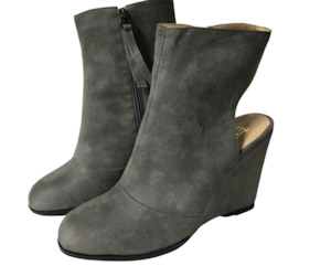 Women Shoes: Legend Wedge