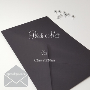 Black: Black Matt C5 Envelopes Mid Diamond Flap 120gsm END OF LINE