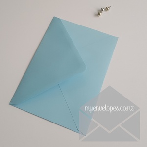 Blue: A5 Ice Blue Envelopes Diamond Flap 152mm x 216mm 120gsm