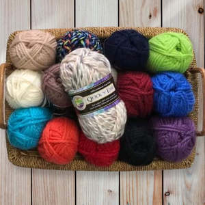 Chunky: Country Wide Yarns Quick n Easy, Lambswool, Super Bulky, 100g