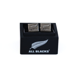 Officiallicensedallblacksproductswear: Official All Blacks Brushed Silver Squares Cufflinks