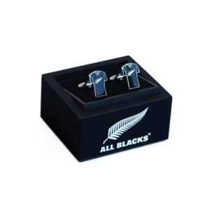 Officiallicensedallblacksproductswear: Official All Blacks Rugby Jersey with Silver Fern Cufflinks
