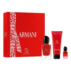 New Perfume Arrivals For Women: Giorgio Armani Si Passione EDP Body Lotion Set