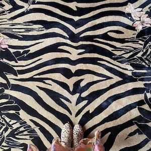 Wendy Morrison: Wendy Morrison Rug - Tiger Florals