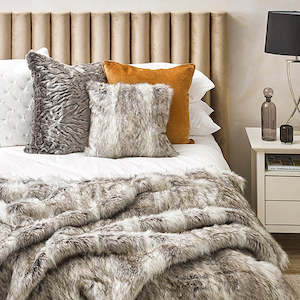 Imitation Fur Throws: Luxury Imitation Fur Throw - Grey Coyote