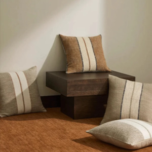 Linen Cushions: Ottavio Cushion