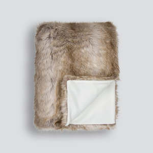 Luxury: Luxury Imitation Fur Throw - Siberian Husky