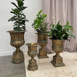 Luxury: Aged Metal French Urns - Round Base