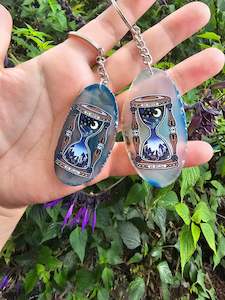 Key Rings: Dyed Agate Slice Keyring - Sand Timer