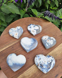 Hearts Available: Orca Agate Heart