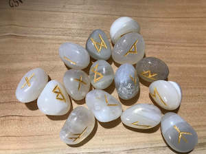 Oracle Cards Books: Runes Sets With Booklet