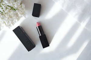 Build Your Own Box: Babe Lipstick