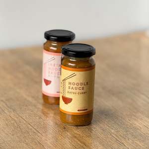 Gourmet Food: Mixed Carton Noodle Sauce