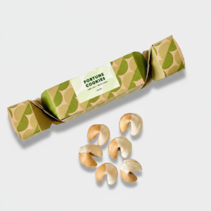 Gourmet Food: Fortune Cookie Christmas Cracker