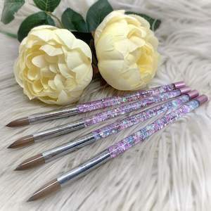 Glitterbel Brushes: Pinched Pastel Glitter Acrylic Brush (size 14)