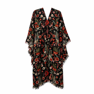 Fashion: Floral Merino Wool Travel Cape