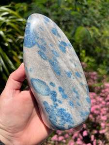 Blue Apatite in Cleavelandite Carved Freeform