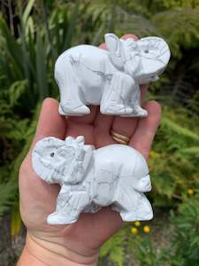 Howlite Elephant