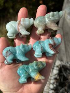 Animal Carvings: Quartzite Bear