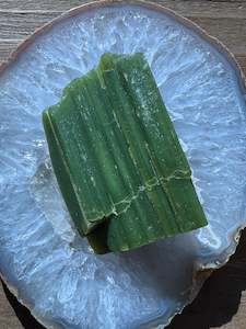 Tremolite, Green Freeform