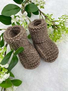 Baby Clothes: Garter Stitch "Stay On" Merino Baby Booties
