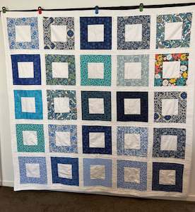 Quilts: Lap Quilt "Deep Blue"