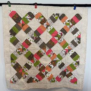 Quilts: Floor Quilt "Peaches and Cream"