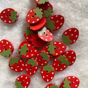 All: "Strawberry" wooden buttons - pack of 25