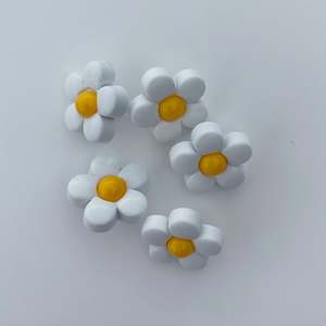 All: Daisy buttons - pack of 5