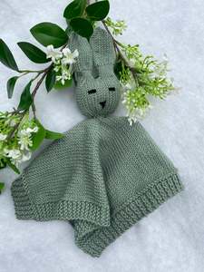 Knitting Patterns: Knitting pattern: Mr Wiggle Ears Bunny Comforter