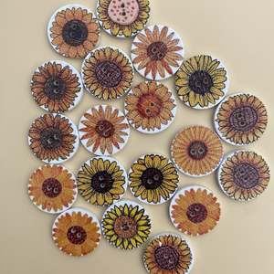 Buttons: Sunflowers (20mm) - pack of 25