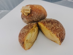 Spanish “Leche Flan” Custard Donuts 6pcs