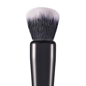 Makeup Tools: CONCEALER BRUSH CN4