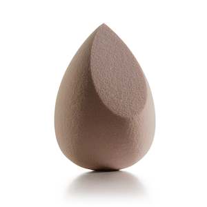 LETS POUNCE BEAUTY SPONGE