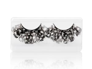 Sale Lashes: LASHES PLUMERIA