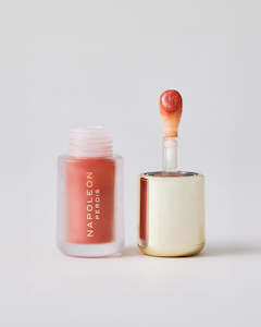 Makeup: LIP LACQUER
