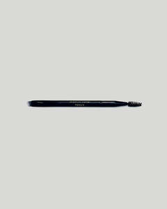 Makeup Tools: CAMERA FINISH EYE BRUSH