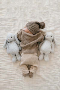 Jamie Kay - Snuggle Bunnies - Droplet