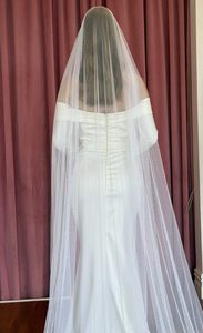 Products: Paloma Veil