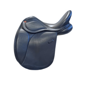 Products: CLEARANCE - NSC Oxford Hi Cantle Dressage 17" - NSC