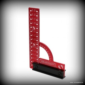 Measuring: Milescraft 150mm Square