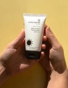 Sunscreen 1: Living Nature Daily Facial Lotion SPF20 75ml
