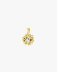 Darling Knots Pendant in Yellow Gold