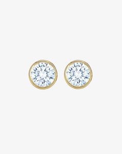 Classics Collection: Classic Diamond Studs in Yellow Gold