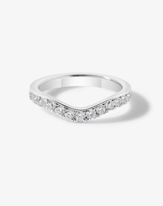 Curved Wedding Bands: Diamond Scallop Set Nestling Band